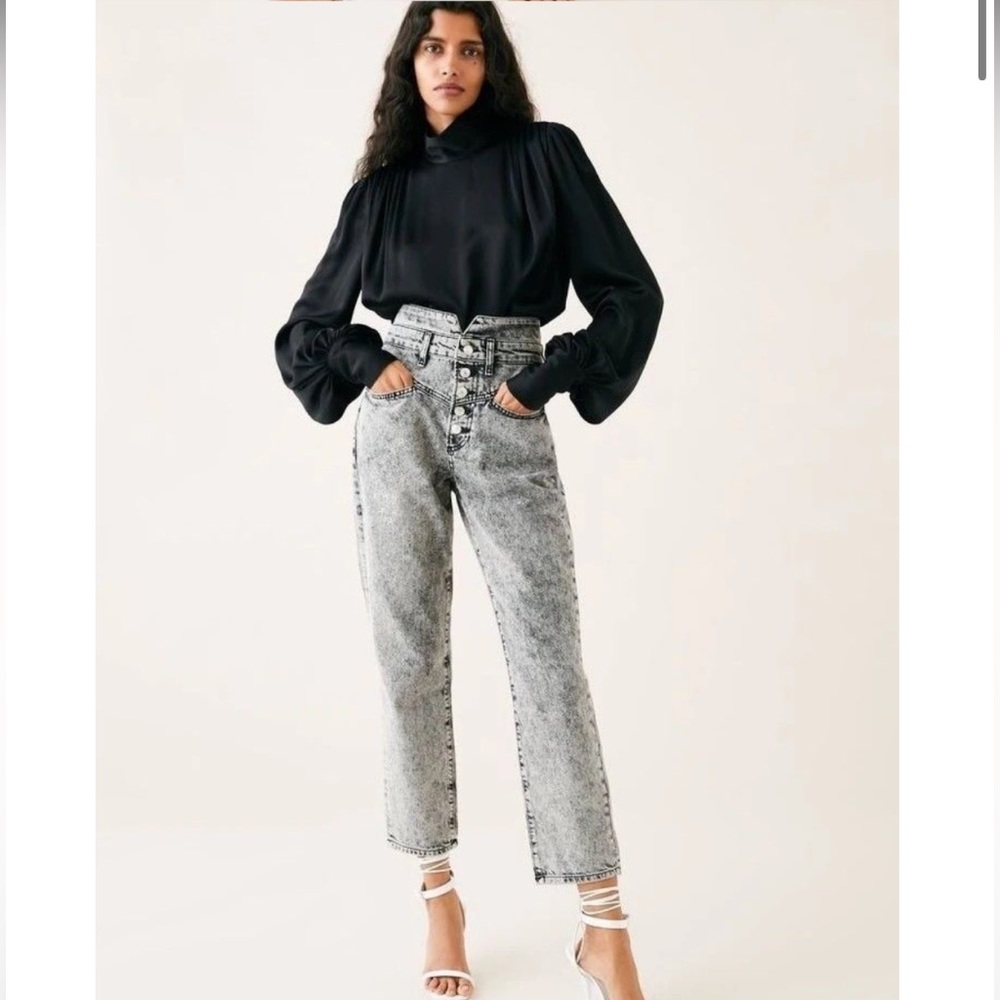 Zara Acid Wash Straight Leg Ankle Jeans with Button Fly, size 2